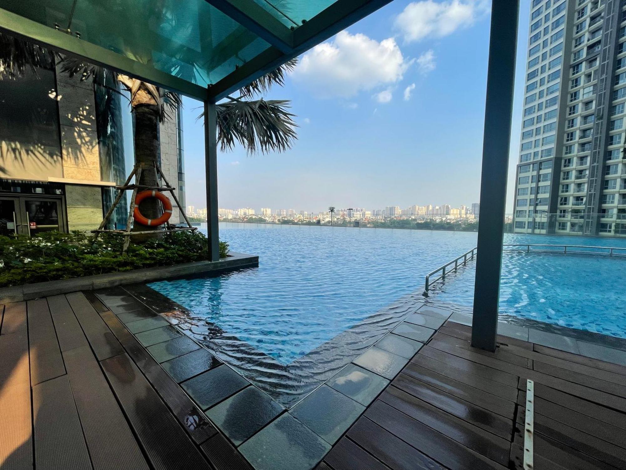 Landmark 81 Condotel Garden Bay Хошимін Екстер'єр фото